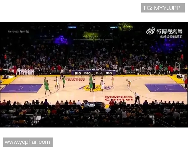 凯尔特人对决蓝网精彩对抗赛全场回顾与精彩瞬间分析